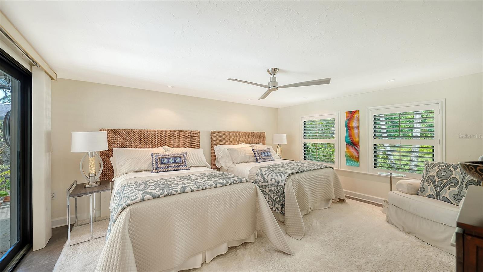 Image 35 of 53 For 1855 Sherwood Street