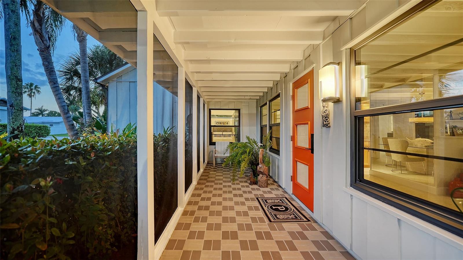 Image 4 of 53 For 1855 Sherwood Street