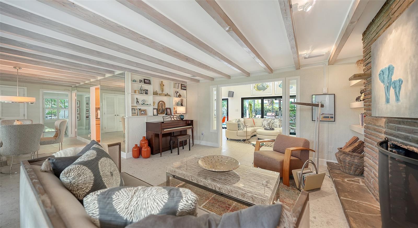 Image 6 of 53 For 1855 Sherwood Street