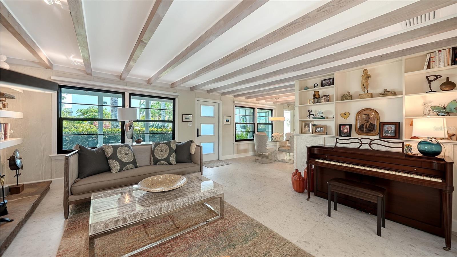 Image 9 of 53 For 1855 Sherwood Street