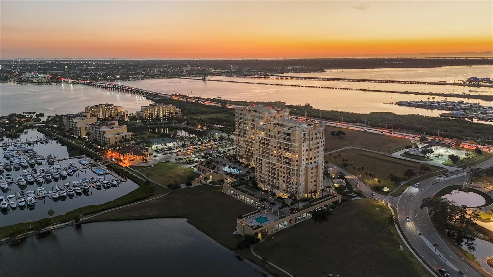 Image 2 of 53 For 140 Riviera Dunes Way 402