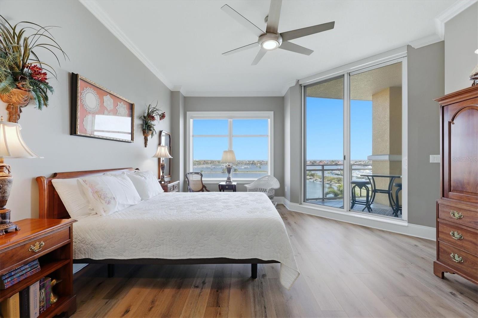 Image 23 of 53 For 140 Riviera Dunes Way 402