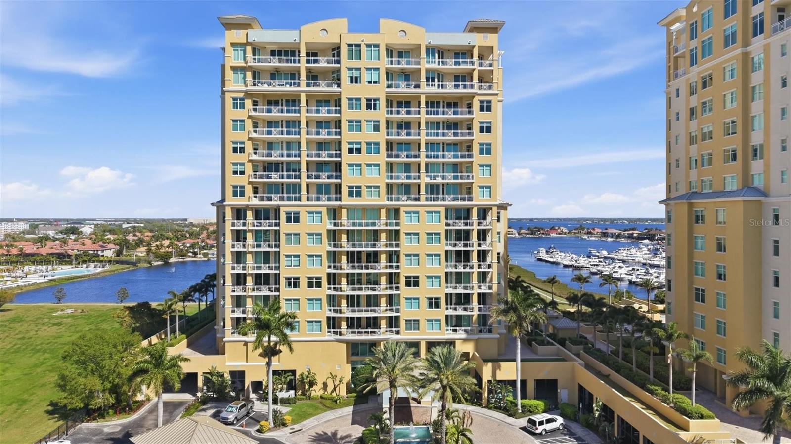 Image 3 of 53 For 140 Riviera Dunes Way 402