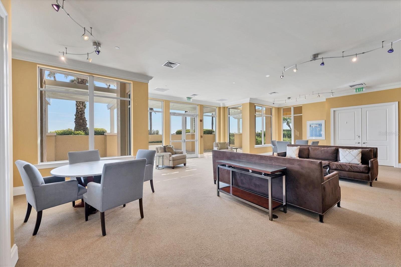 Image 34 of 53 For 140 Riviera Dunes Way 402