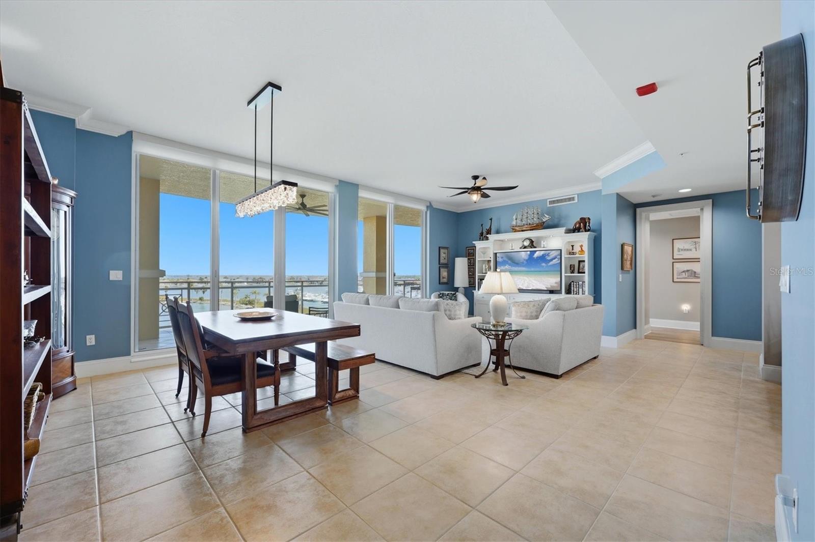 Image 6 of 53 For 140 Riviera Dunes Way 402