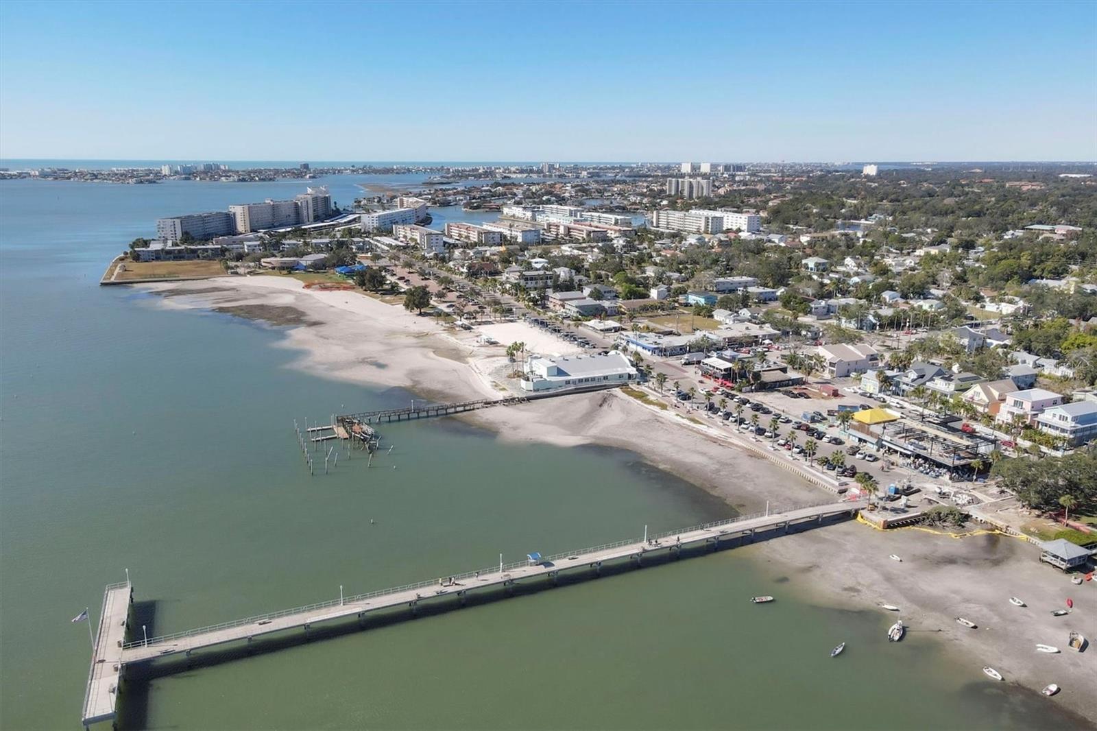 Image 38 of 52 For 4737 Del Rio Way S