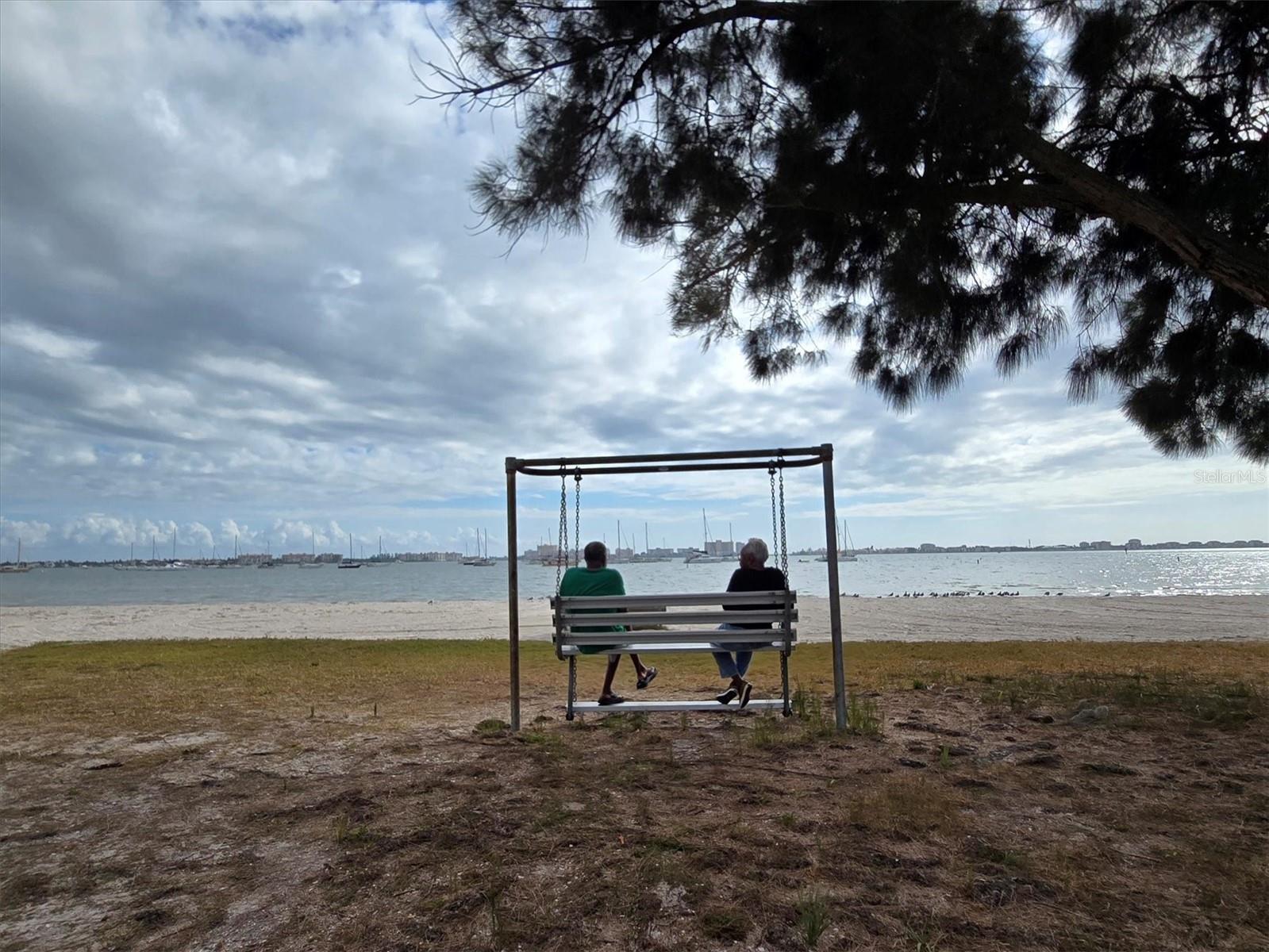 Image 48 of 52 For 4737 Del Rio Way S