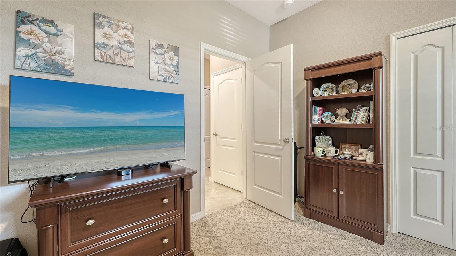 Image 30 of 92 For 6517 Willowshire Way