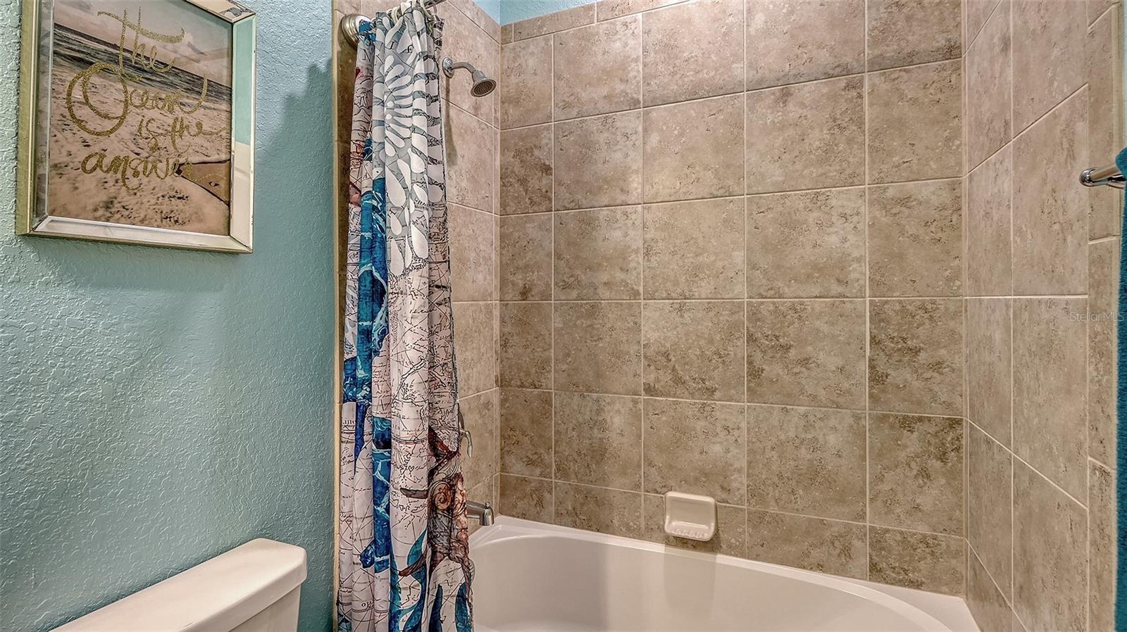 Image 32 of 92 For 6517 Willowshire Way