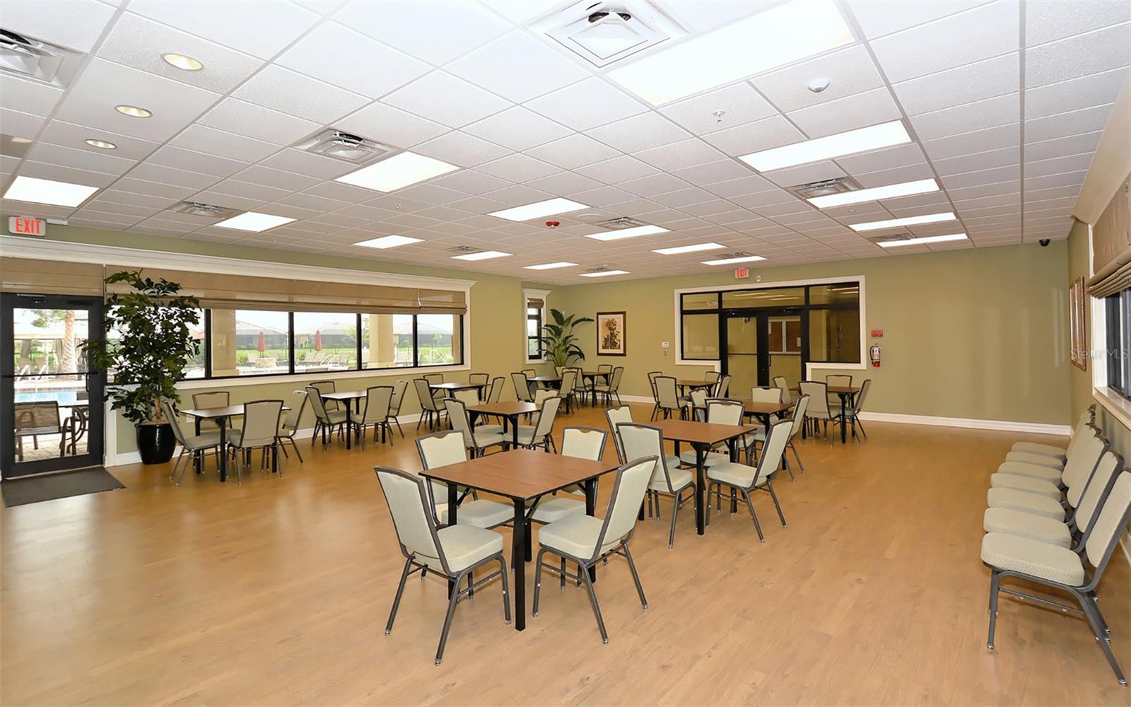 Image 56 of 92 For 6517 Willowshire Way