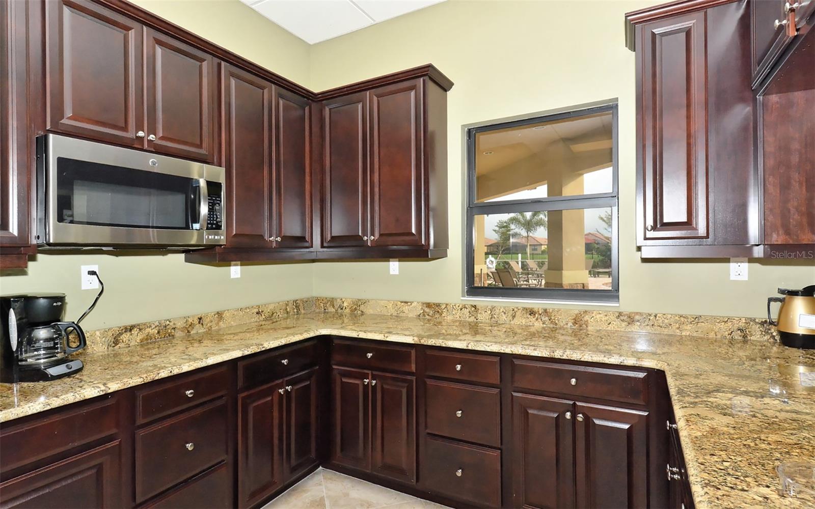 Image 58 of 92 For 6517 Willowshire Way