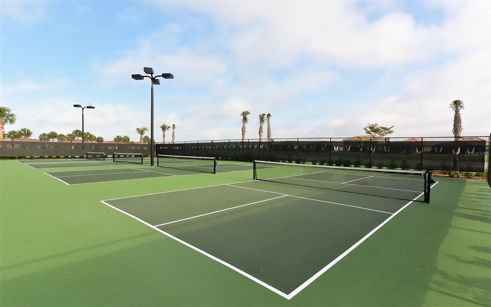 Image 67 of 92 For 6517 Willowshire Way