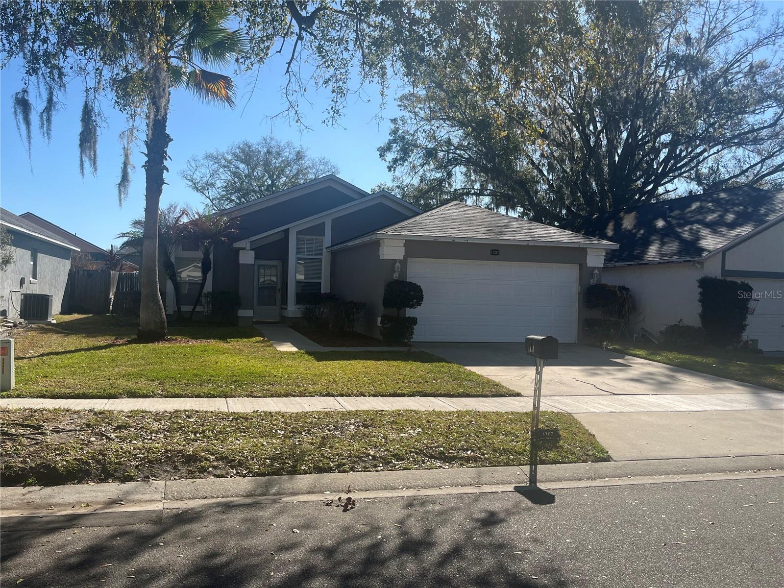 Details for 1207 Lake Blue Circle, APOPKA, FL 32703