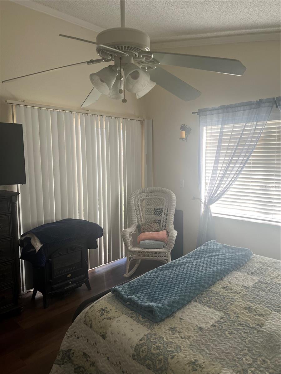 Image 10 of 25 For 1207 Lake Blue Circle