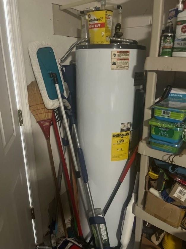 Image 23 of 25 For 1207 Lake Blue Circle