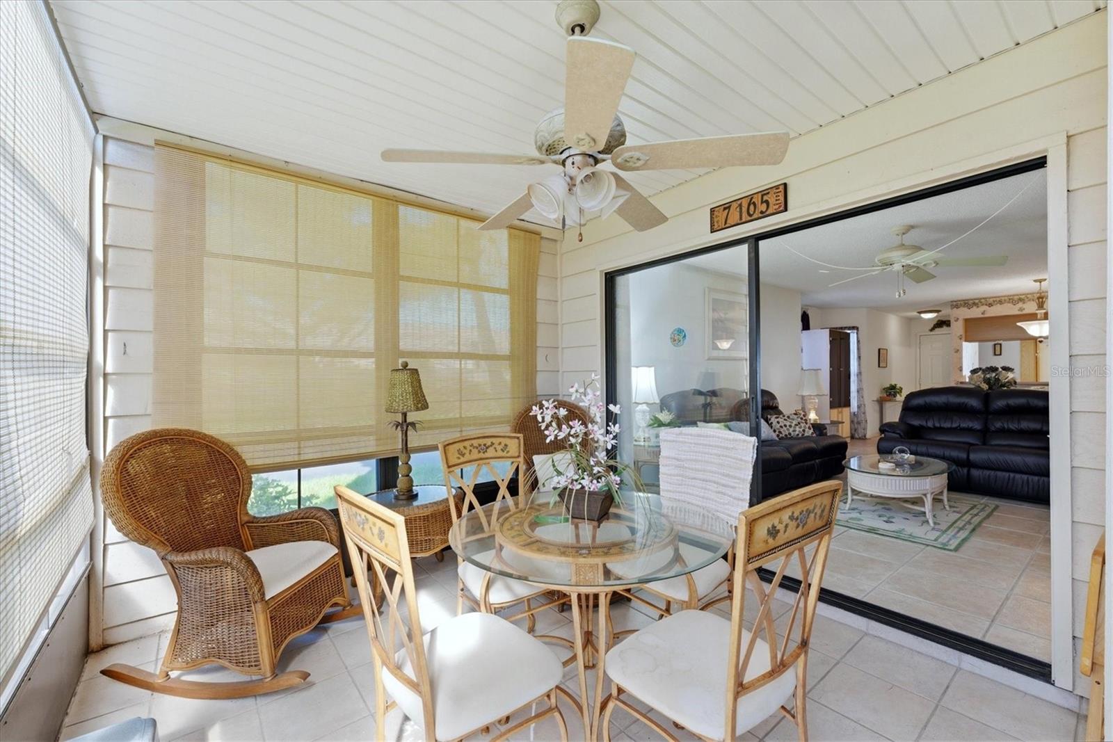 Image 27 of 43 For 7165 28th Avenue W