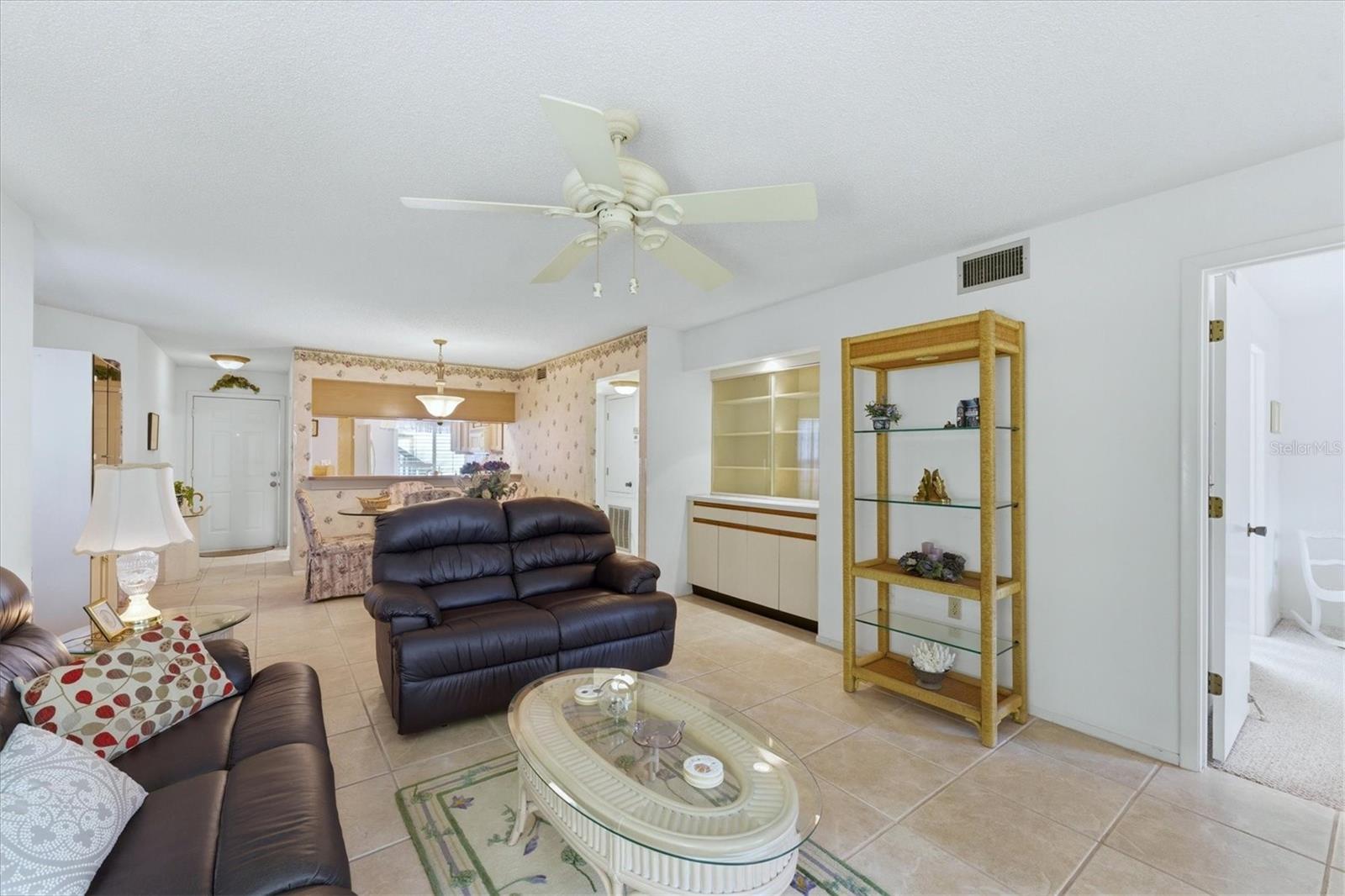 Image 6 of 43 For 7165 28th Avenue W