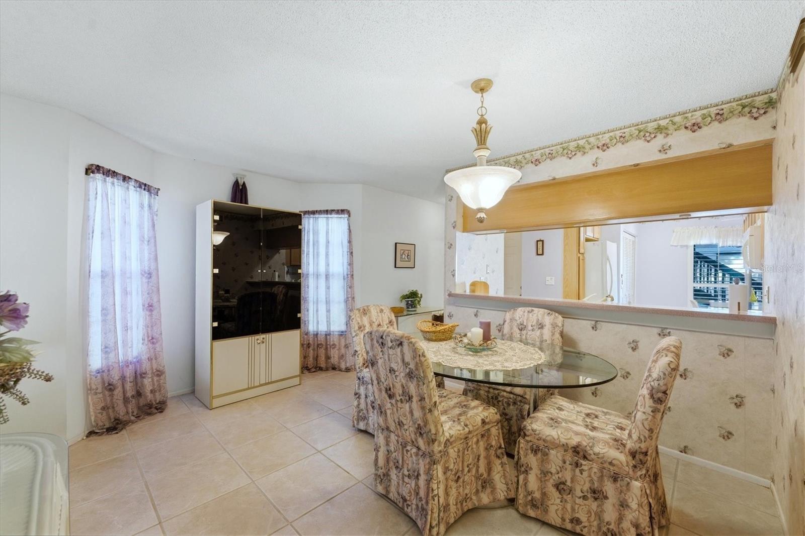 Image 9 of 43 For 7165 28th Avenue W