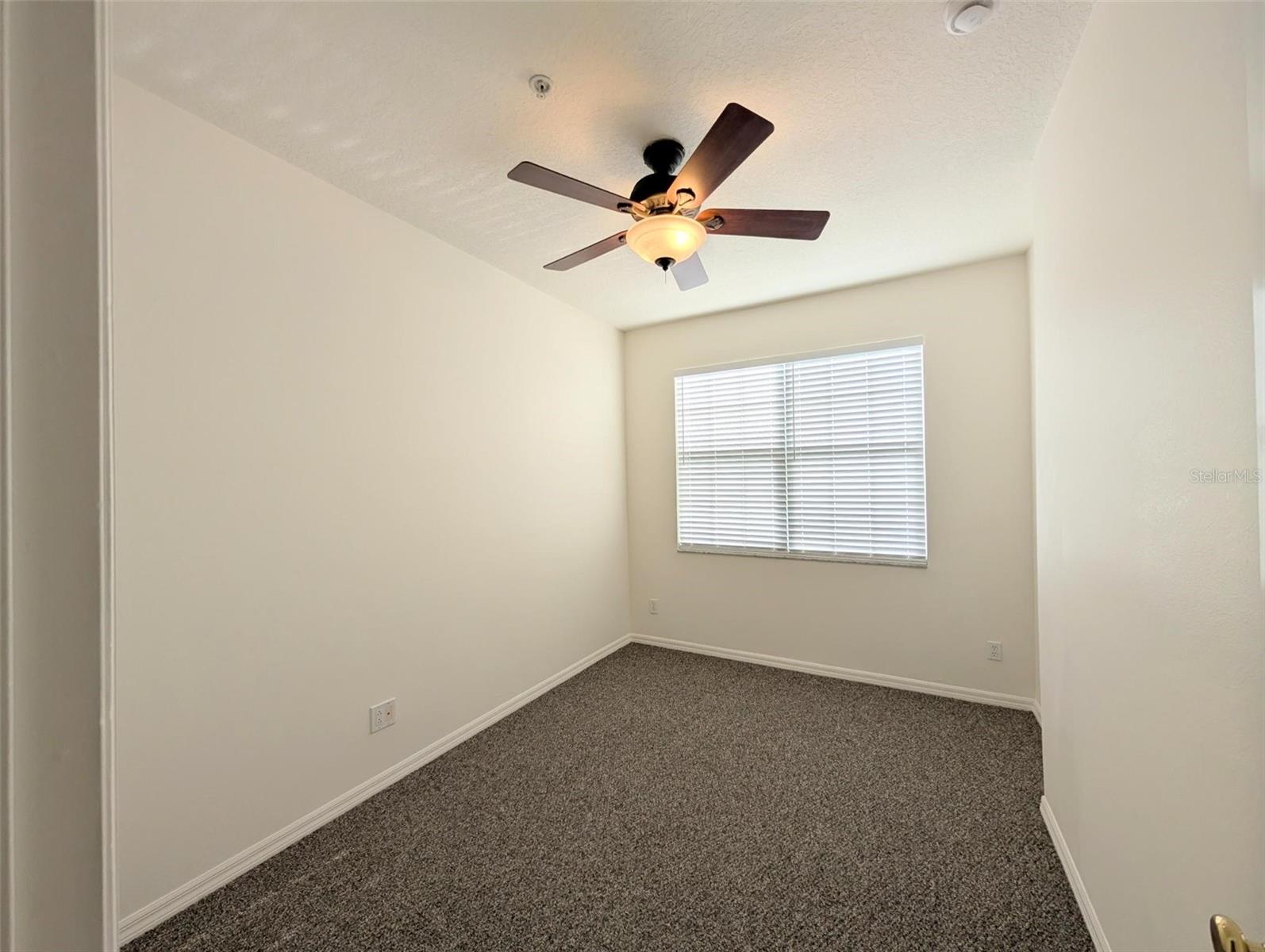 Image 8 of 10 For 4004 Crabtree Avenue