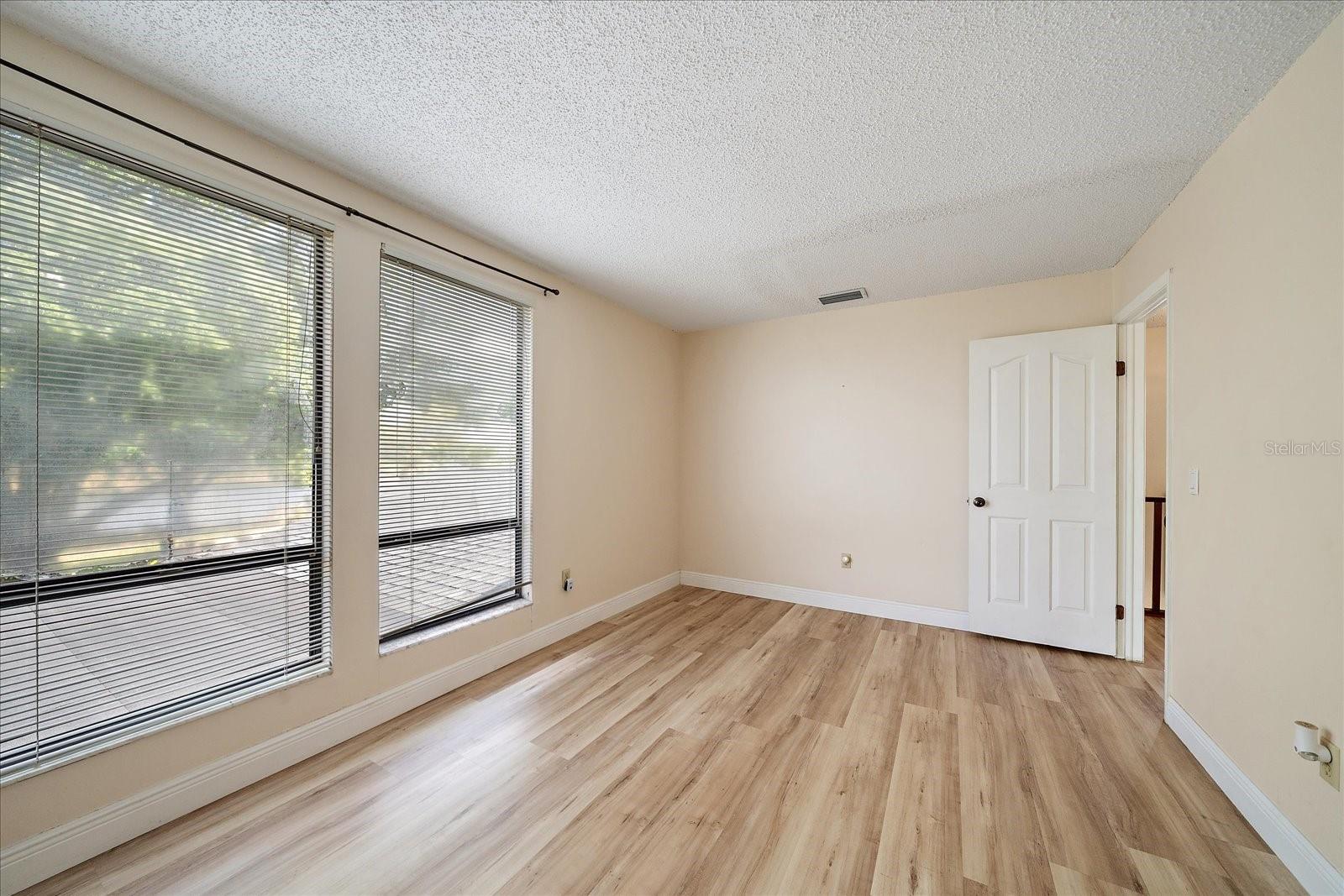 Image 30 of 48 For 603 Speck Court