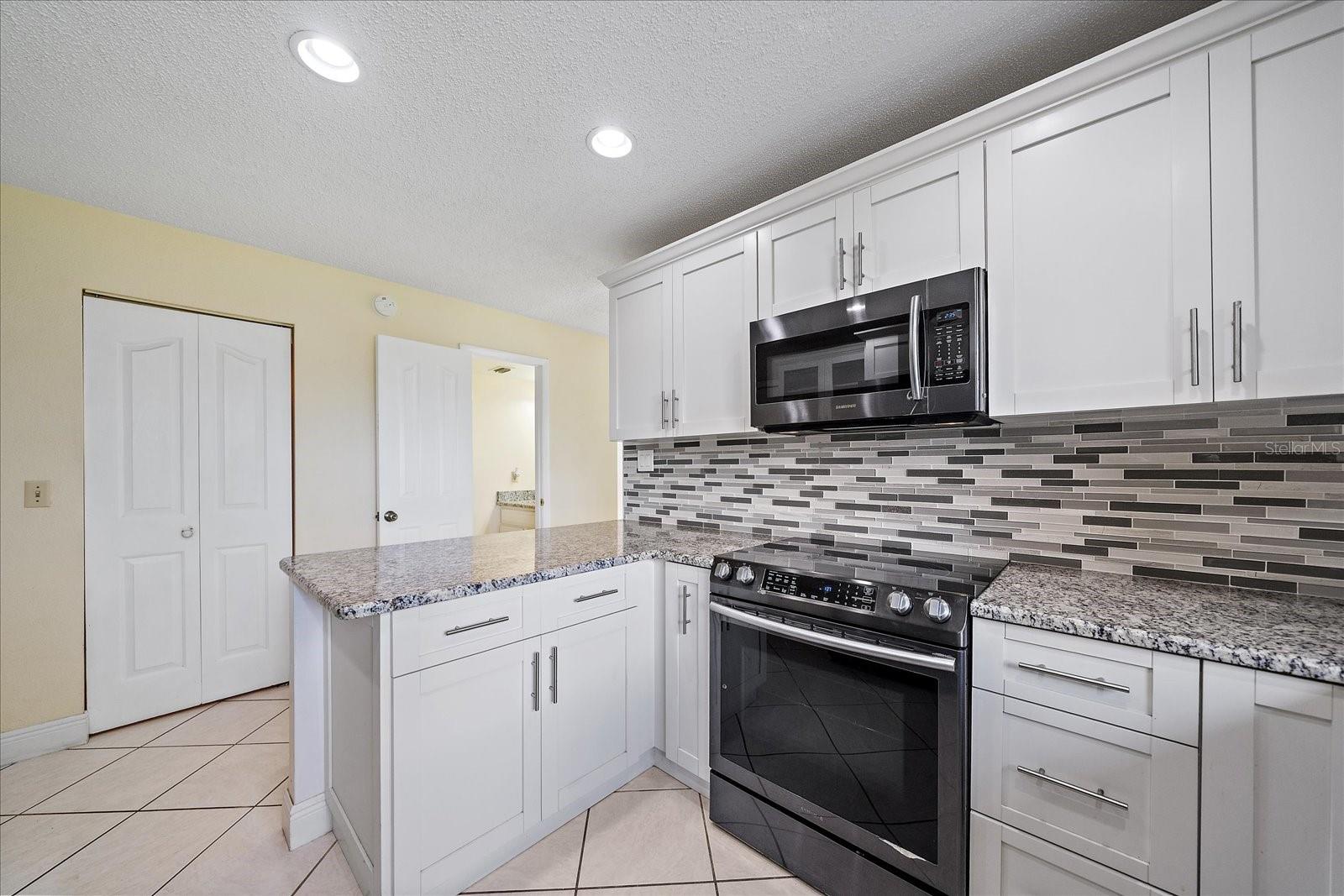 Image 7 of 48 For 603 Speck Court