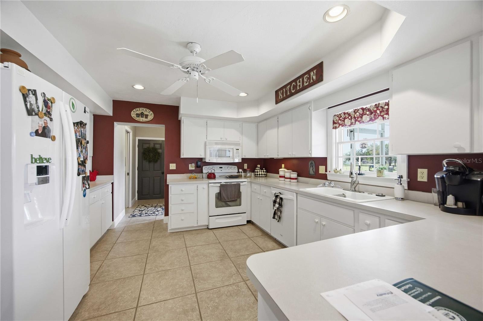 Image 11 of 48 For 16031 Winburn Drive S