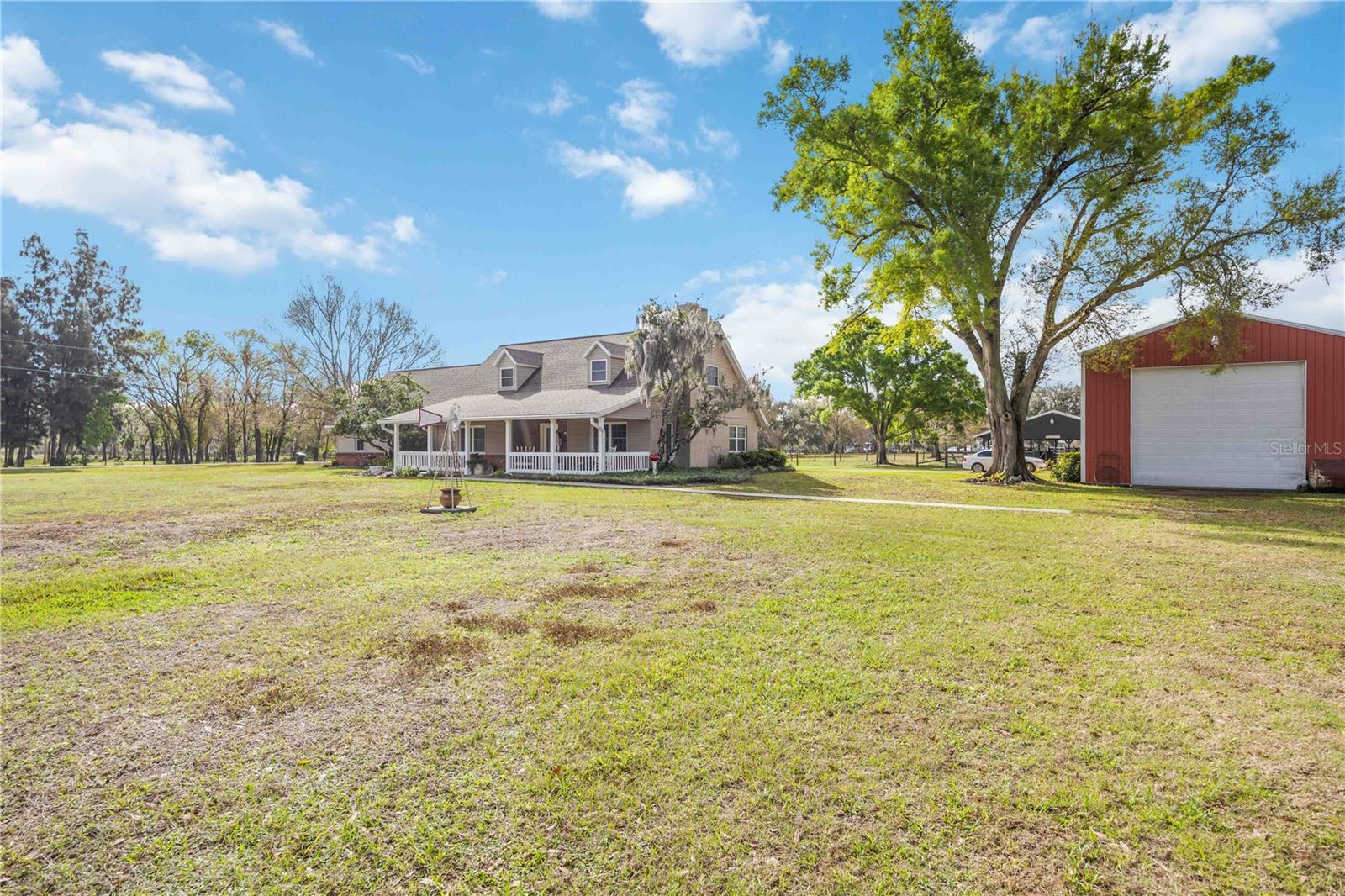 Image 2 of 48 For 16031 Winburn Drive S