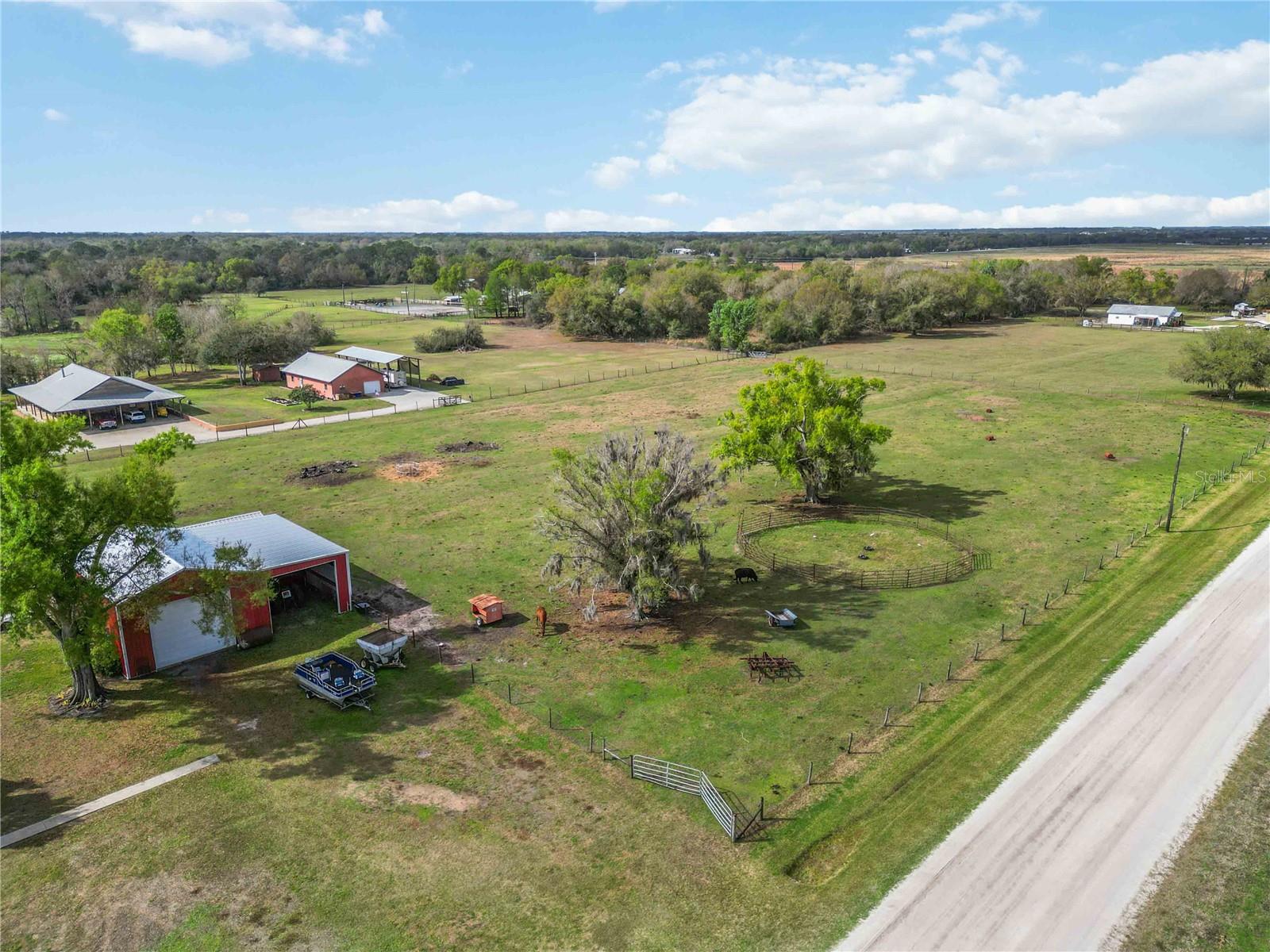 Image 44 of 48 For 16031 Winburn Drive S