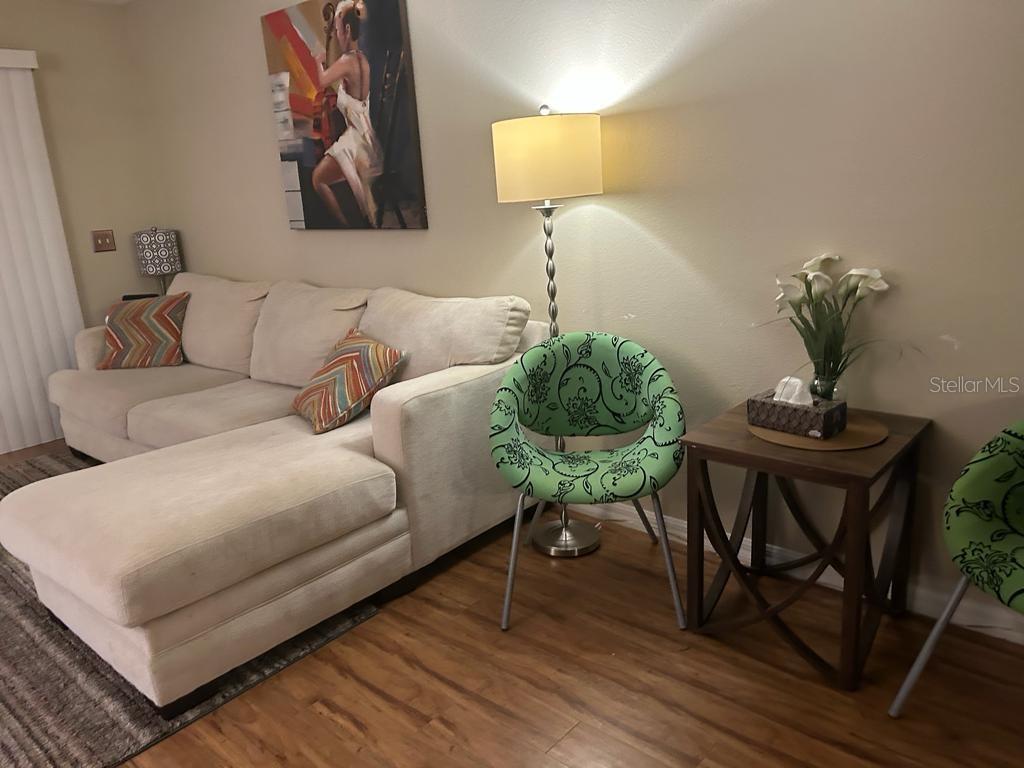 Image 5 of 20 For 8807 White Sage Loop