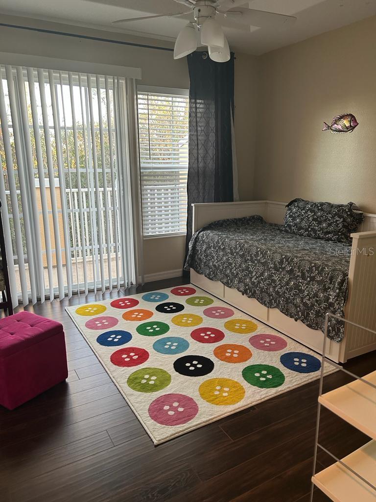 Image 8 of 20 For 8807 White Sage Loop