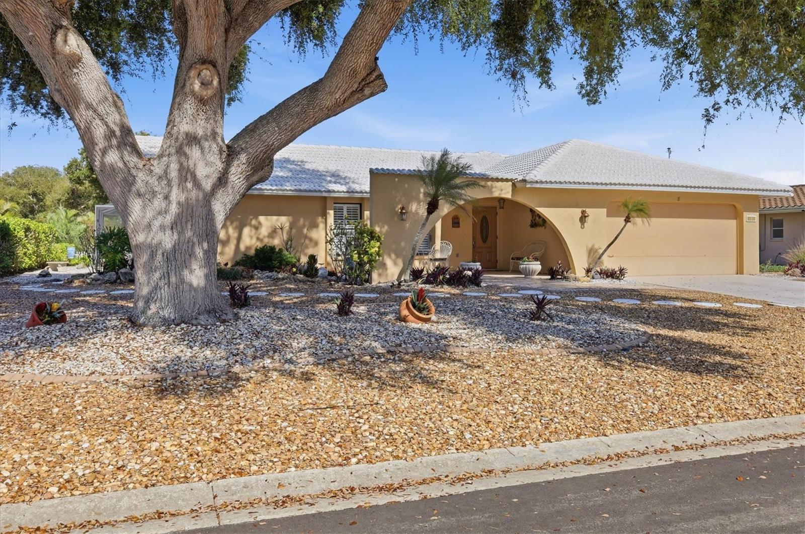 Details for 8 Bridge Street, ENGLEWOOD, FL 34223