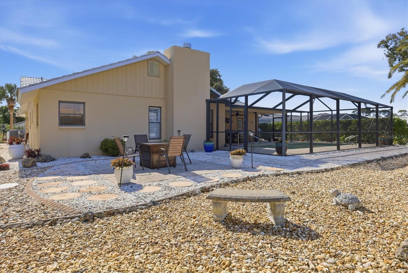 Image 29 of 42 For 8 Bridge Street