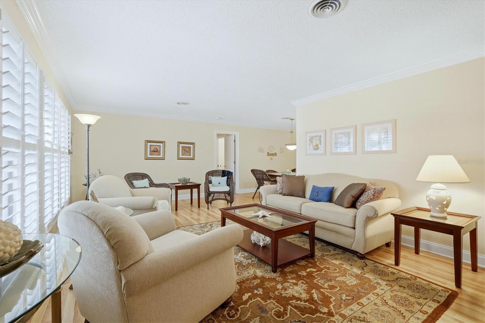 Image 8 of 42 For 8 Bridge Street