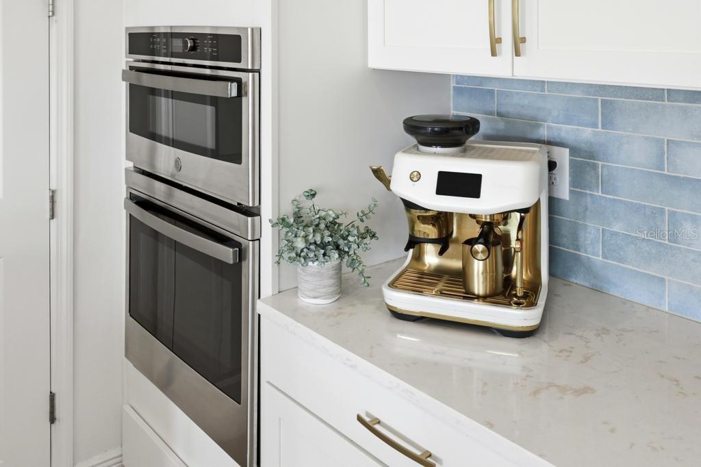 Image 14 of 71 For 17731 Savory Mist Circle