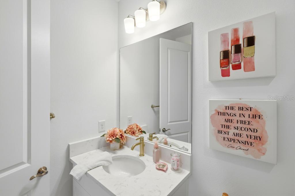 Image 45 of 71 For 17731 Savory Mist Circle