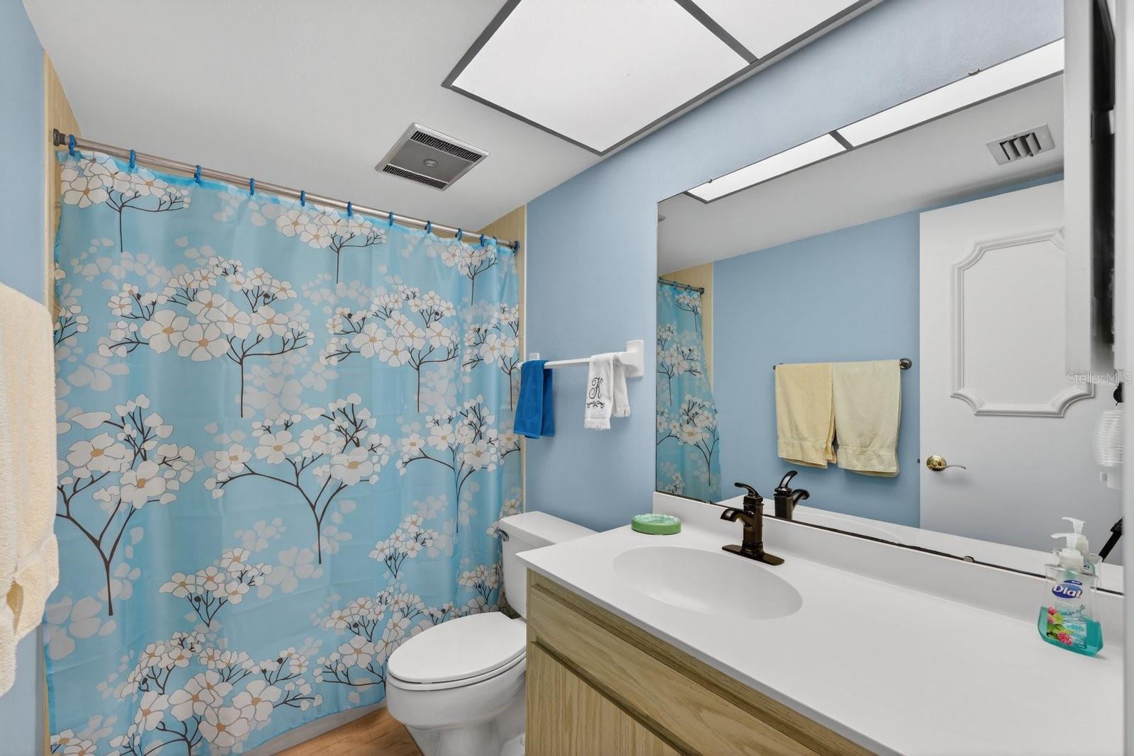 Image 22 of 36 For 1111 Faith Circle 2006