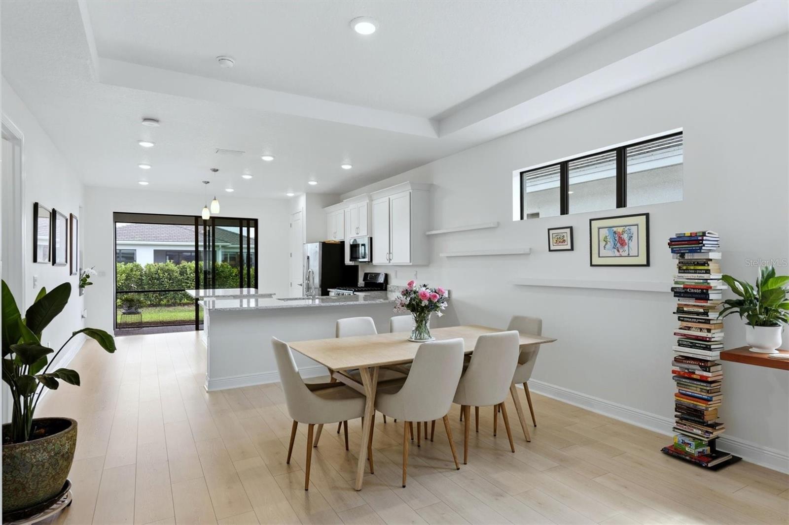 Image 11 of 50 For 4939 Carova Way