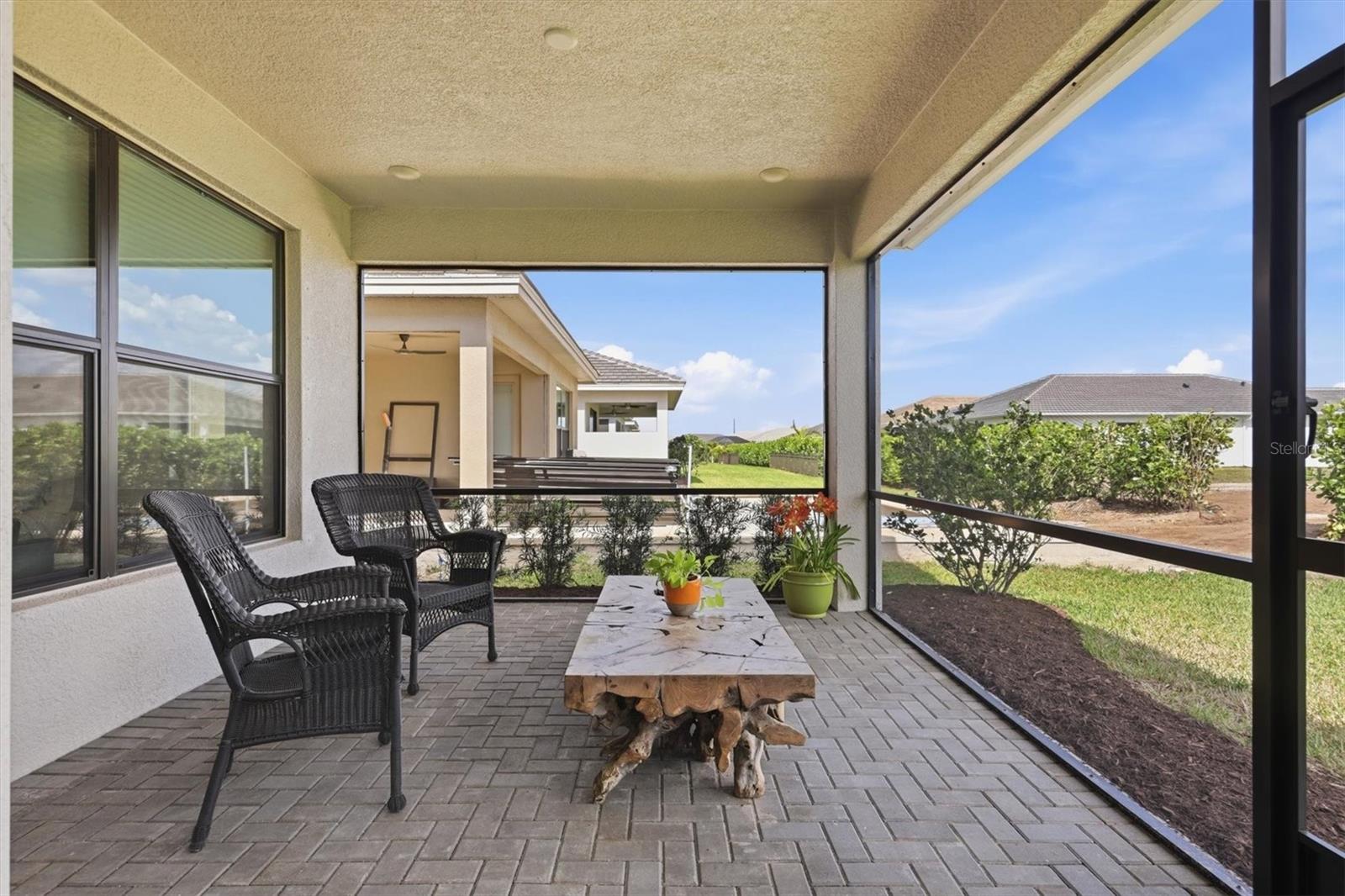 Image 32 of 50 For 4939 Carova Way