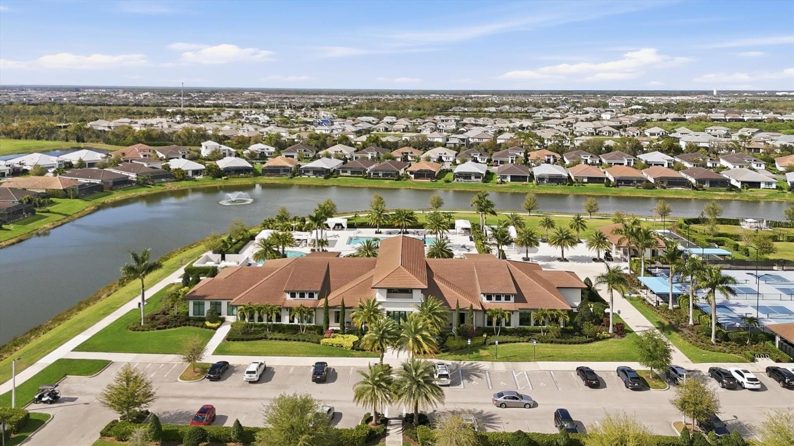 Image 37 of 50 For 4939 Carova Way