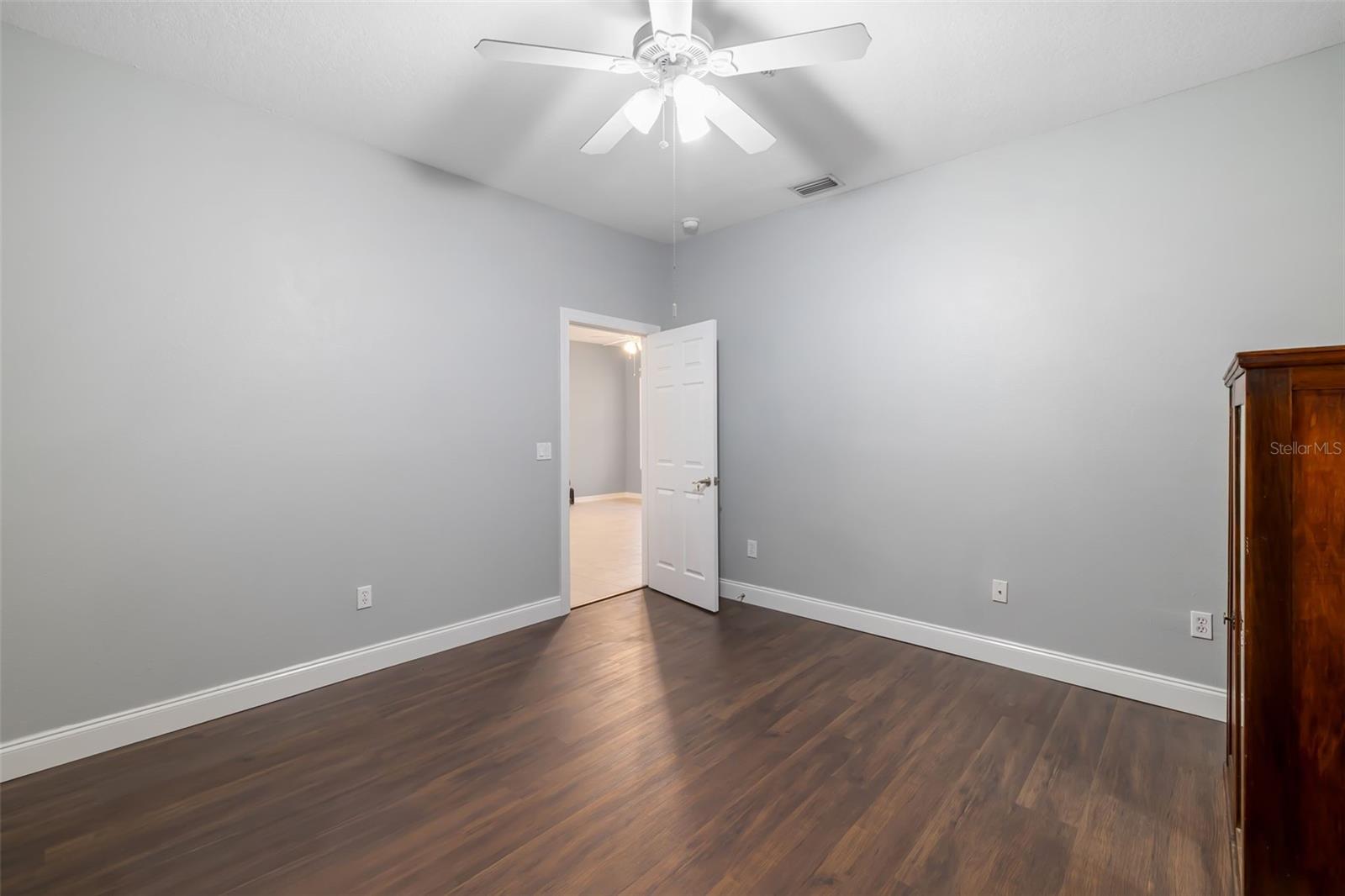 Image 16 of 33 For 2630 River Preserve Court 1260