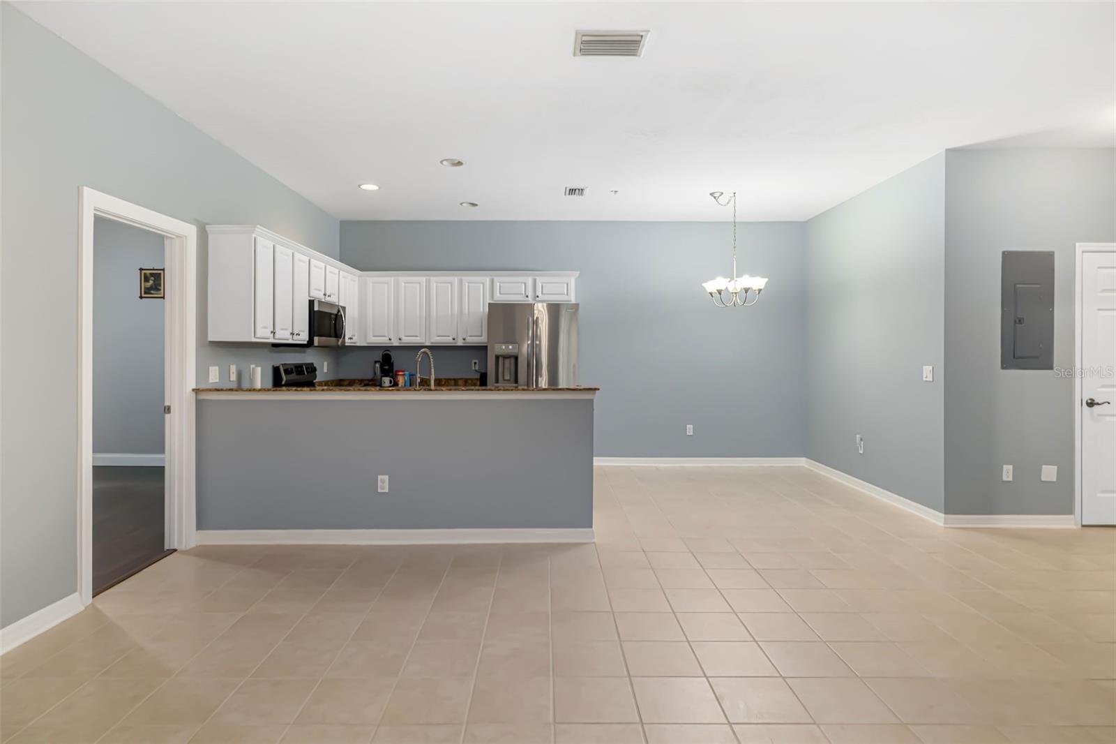 Image 5 of 33 For 2630 River Preserve Court 1260