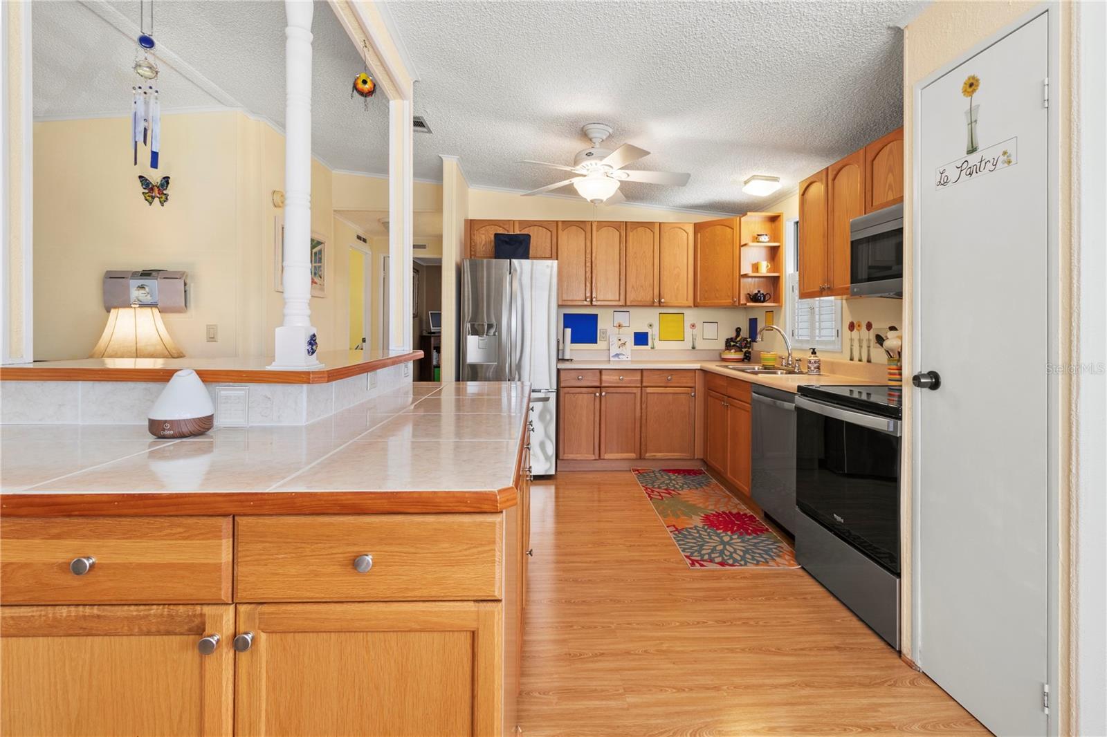 Image 11 of 47 For 148 Nightingale Circle