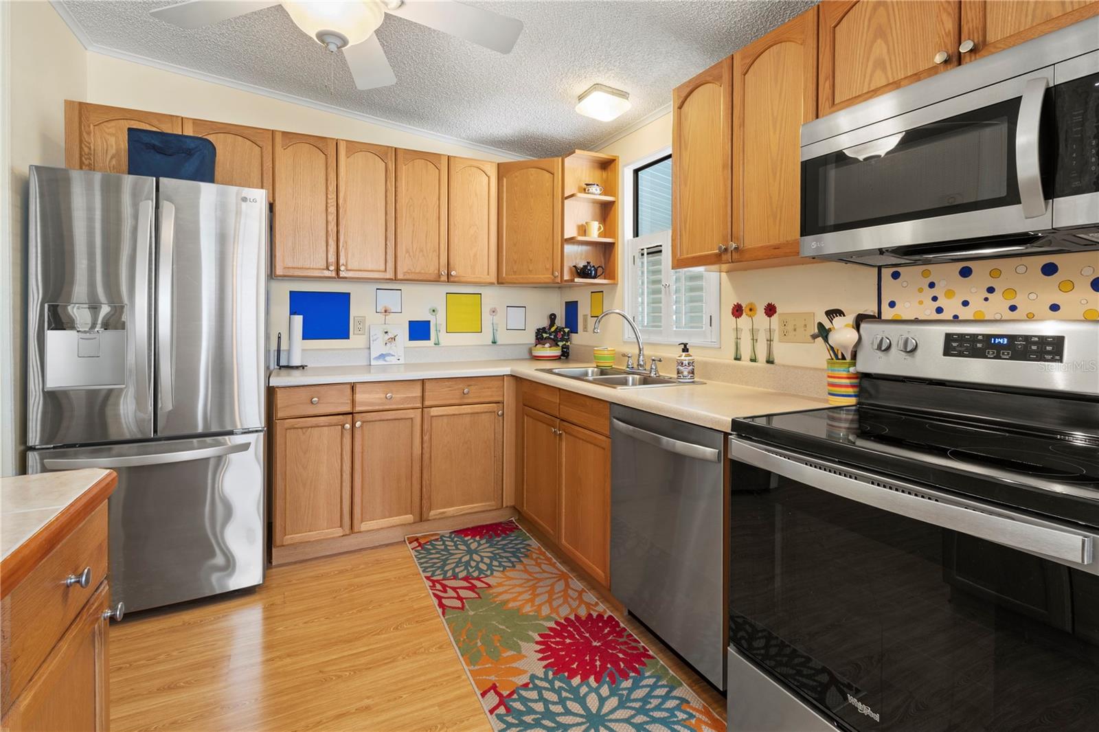 Image 14 of 47 For 148 Nightingale Circle