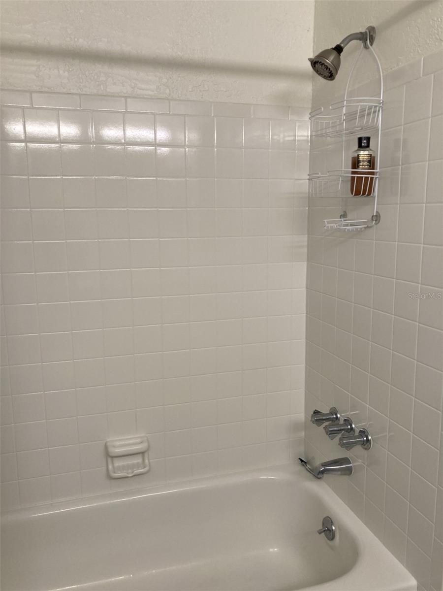 Image 12 of 20 For 304 47th Avenue Drive W 307