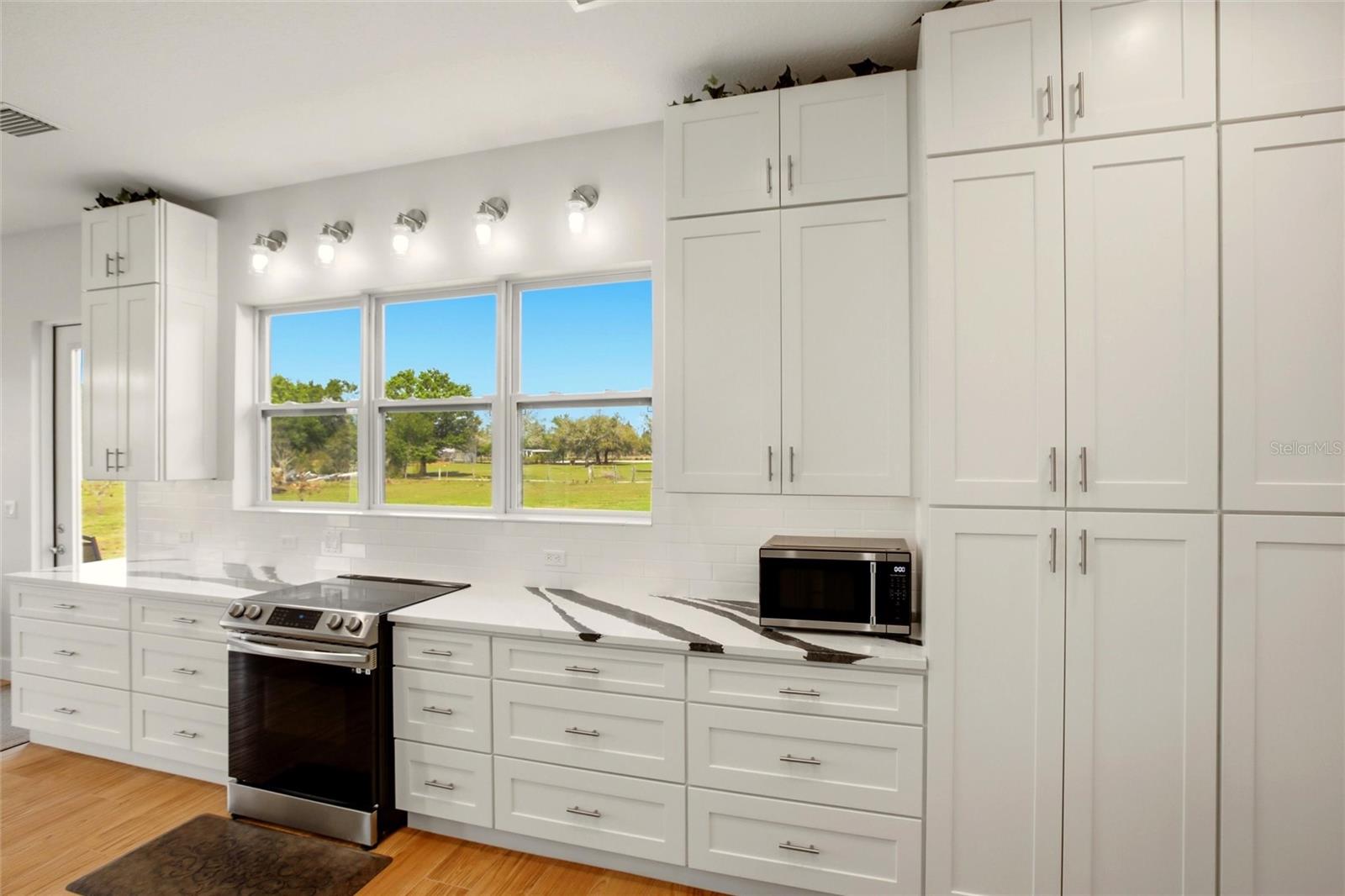 Image 13 of 55 For 10080 Wauchula Road