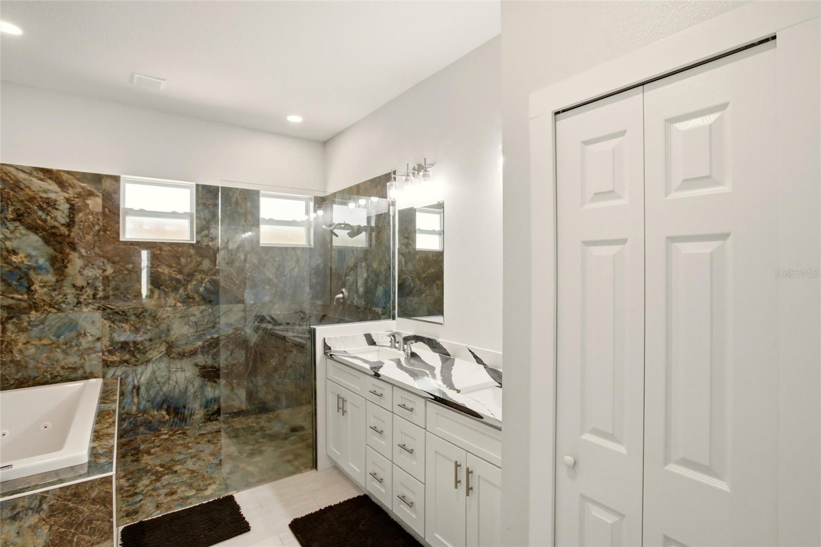 Image 22 of 55 For 10080 Wauchula Road