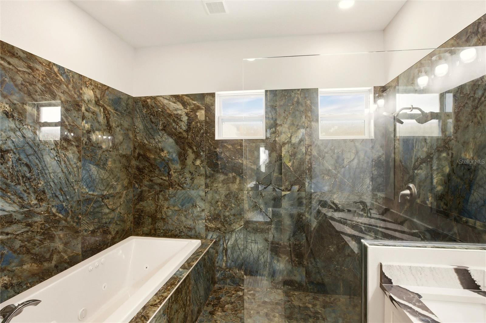 Image 24 of 55 For 10080 Wauchula Road