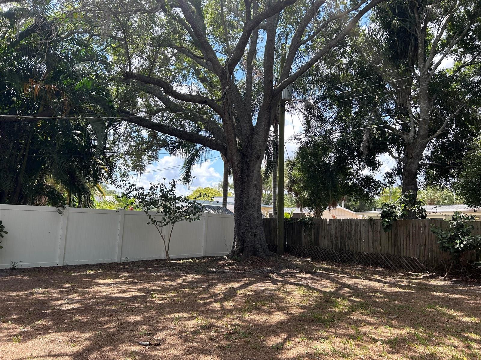 Image 25 of 25 For 2428 Waldemere Street