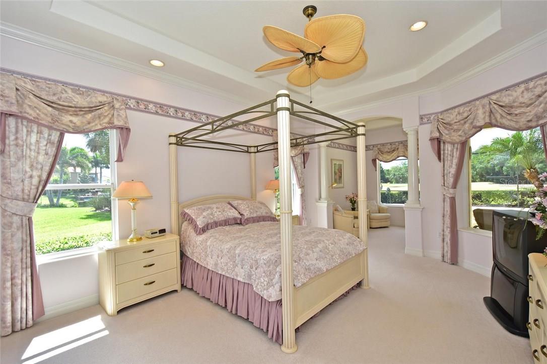 Image 12 of 25 For 808 Whooping Crane Court