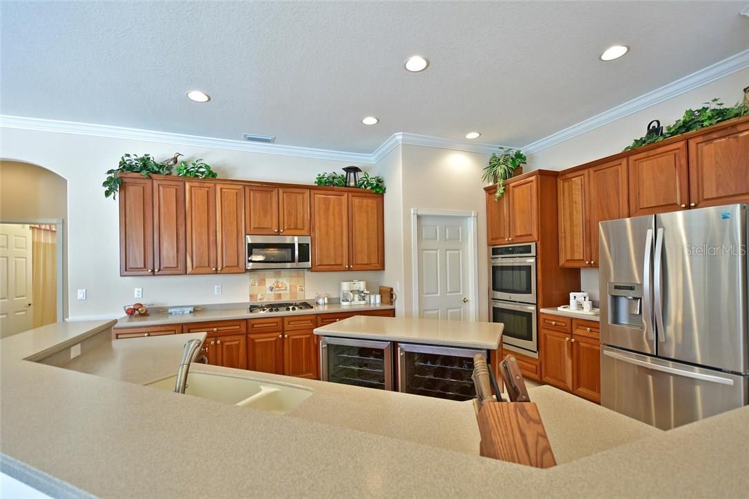 Image 8 of 25 For 808 Whooping Crane Court